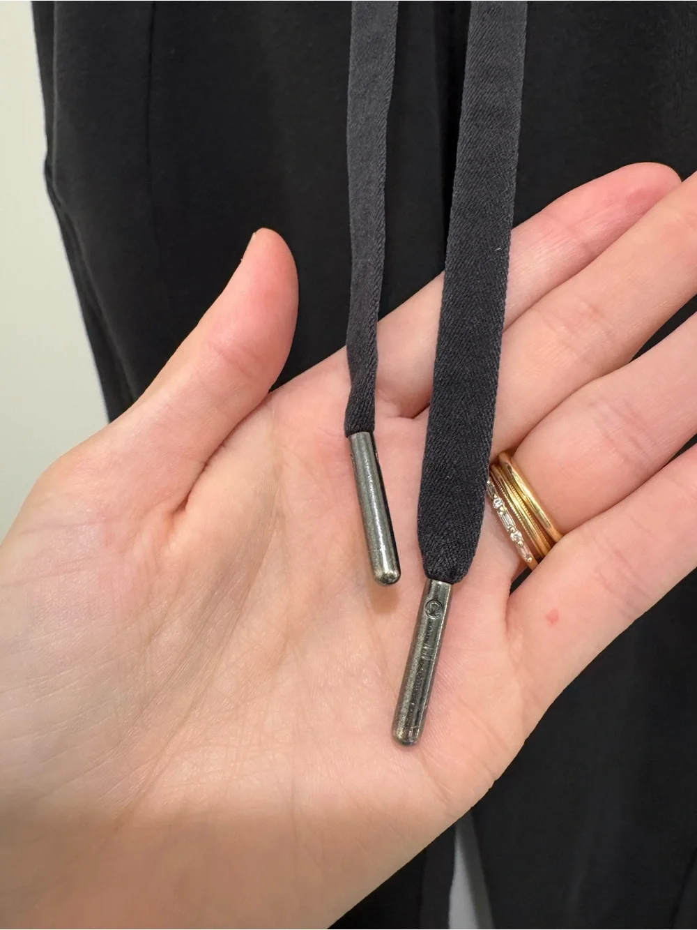 Lululemon Scuba Jogger Black Size 2